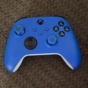 Xbox Wireless Controller - Shock Blue